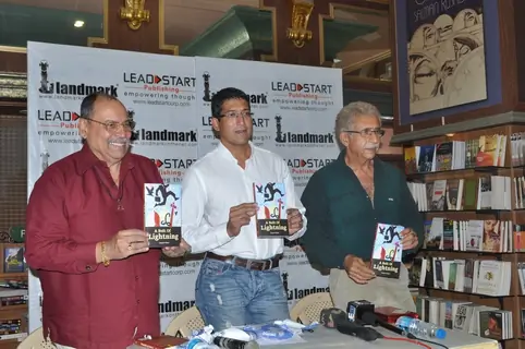 Naseeruddin Shah and Michael Ferreira launch A Bolt Of Lightening by Satyen Nabar
