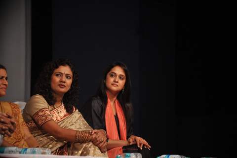 Bollywood actors Nana Patekar and Mrinal Kulkarni at press meet for movie based on Baba Amte in Dadar, Mumbai