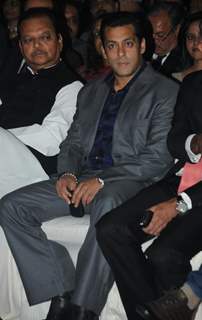 Salman Khan at the 8th Indo-American Corporate Excellence Awards