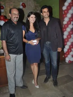 Amit Singh Thakur, Kratika Sengar and Sarwar Ahuja at Punar Vivah 100 Episode celebration