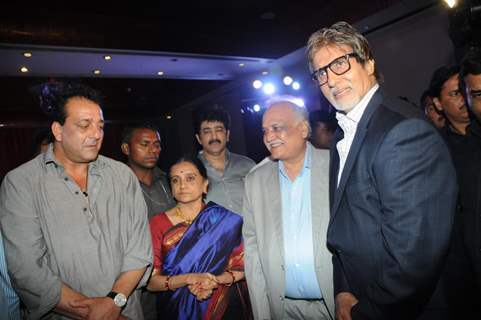 Sanjay Dutt, Bhawana Somaaya, TP Agarwal & Amitabh Bachchan at Launch of magazine 'Blockbuster'