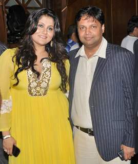 Hosts Zeeba Khan and Devang Dholakia at Viveck Vaswani's surprise birthday bash