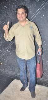 Lalit Pandit at Viveck Vaswani's surprise birthday bash