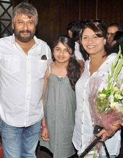 Pallavi Joshi with family at Viveck Vaswani's surprise birthday bash