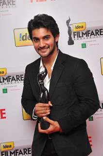 Aadi at 59th !dea Filmfare Awards 2011 (South)