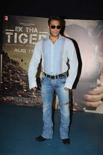 Salman Khan and Katrina Kaif unveils song Mashallah of film Ek Tha Tiger