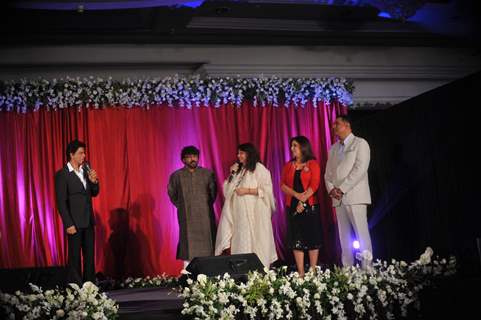 Shahrukh, Sanjay, Bela, Farah & Boman at poster & music launch of Shirin Farhad Ki Toh Nikal Padi