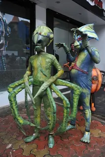 Farah Khan & Chitrangda Singh promote 'Joker' with Aliens