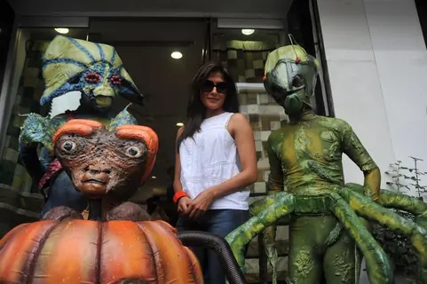 Farah Khan & Chitrangda Singh promote 'Joker' with Aliens