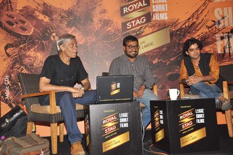 Bollywood Directors Sudhir Mishra & Anurag Kashyap at Press Conference of Large Short Film in JW Marriott, Mumbai .