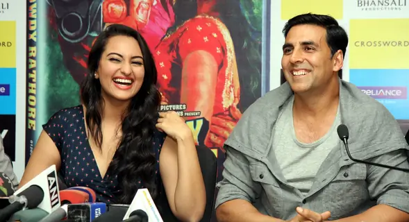 Sonakshi Sinha and Akshay Kumar at DVD launch of 'Rowdy Rathore'