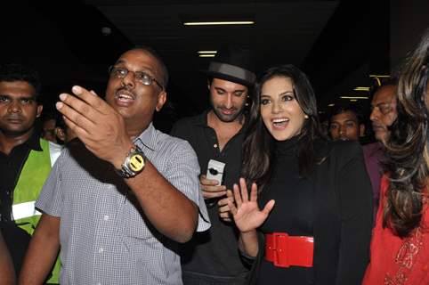 Sunny Leone comes to India from Los Angeles to promote 'Jism - 2'