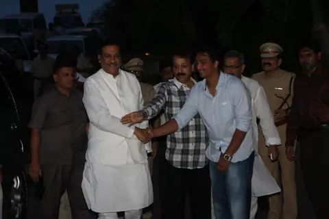 Salman and Sanjay Dutt at Baba Siddique's Iftar Party