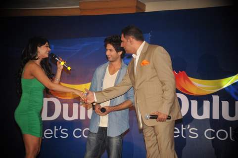 Shahid and Boman Irani at Dulux let's colour event