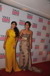 Kajol and Tanisha 'Vogue Beauty Awards 2012' at Hotel Taj Lands End in Bandra, Mumbai