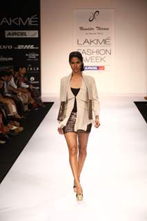 Nandita Thirani captivated all fashionistas at Lakme Fashion Week Winter Festive 2012