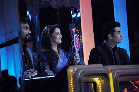 Remo D'Souza, Madhuri Dixit and Karan Johar on the sets of Jhalak Dikhhla Jaa
