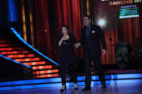 Boman Irani & Farah Khan at Jhalak Dikhhla Jaa to promote film 'Shirin Farhad Ki Toh Nikal Padi'