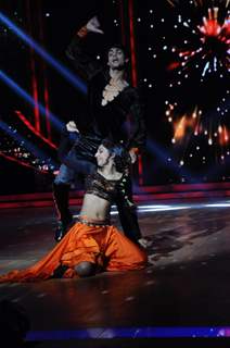 Karan Wahi with Mohena Singh performing on the sets of Jhalak Dikhhla Jaa