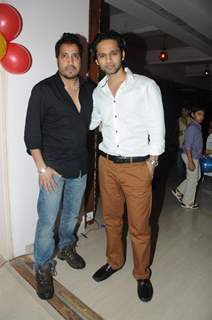 Mika Singh at Suresh Wadkar's Birthday Bash