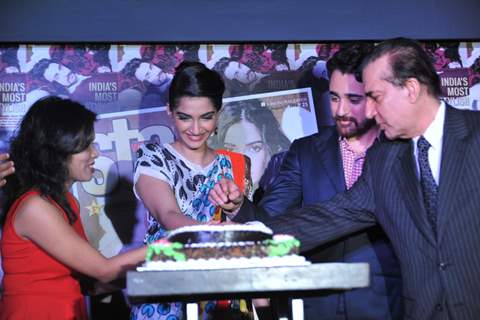 Actors Imran Khan and Sonam Kapoor at the 3rd Anniversary celebrations of magazine Star Week at Vie Lounge in Juhu, Mumbai