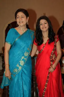 Aroona Irani and Keerti Nagpure at Press Conference of Parichay Nayee Zindagi Kay Sapno Ka