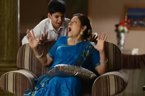 Anmol Jyotir and Aroona Irani in Parichay Nayee Zindagi Kay Sapno Ka