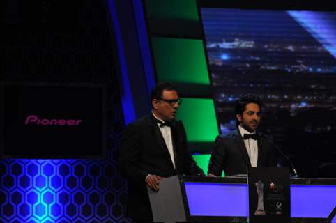 Boman Irani and Ayushmann Khurana at Credai Real Estate Awards 2012