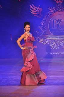 Mouli Ganguly at Bharat and Dorris fashion show