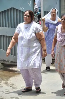 Cremation ceremony of the late Bollywood cinematographer Ashok Mehta