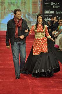 Lata Sabrawal Seth with husband Sanjeev Seth for Gitanjali Jewellers at IIJW in Mumbai