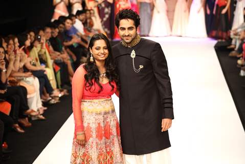 Jewels by Preeti's show on Day 2 at IIJW 2012