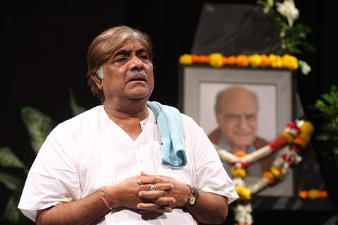 Anjan Srivastava at Prayer Meet of AK Hangal