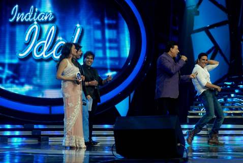 Akshay Kumar, Anu Malik at Music launch Of OMG Oh My God! On Indian Idol