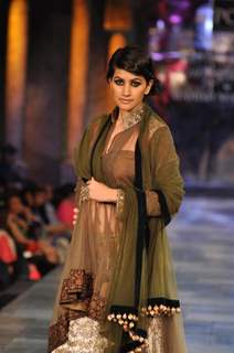 Celebs at Mijjwan Sonnets in Fabric Fashion Show