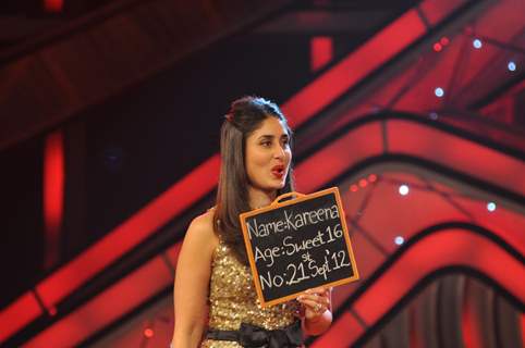 Kareena Kapoor promoting film Heroine on The Sets of Dance India Dance