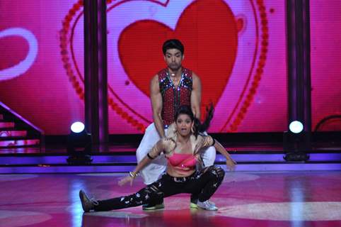 Film Promotion Barfi on Set Jhalak Dikhhla Jaa