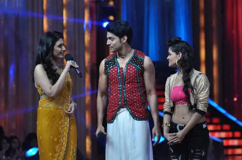 Film Promotion Barfi on Set Jhalak Dikhhla Jaa