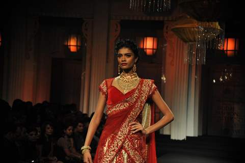 Jyotsna Tiwari's bridal collection at Aamby Valley Fashion Week 2012