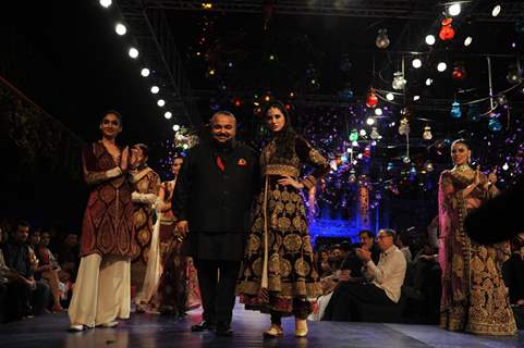 JJ Valaya during the Grand Finale of India Bridal Fashion Week 2012