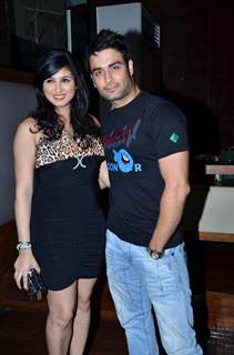 Vivian Dsena and Vahbbiz Dorabajee at Munisha Khatwani Birthday Bash