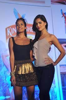 Lisa Haydon and Nathalia Kaur at Hunt for the ‘Kingfisher Calendar Girl’