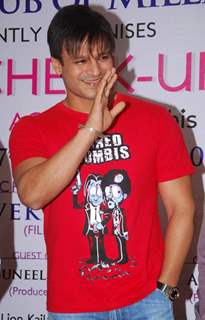 Bollywood actror Vivek Oberoi at the launch of Free Eye Check-Up Campaign jointly organised by Western India Film Producers Association & Lions Club of Millennium in Mumbai.