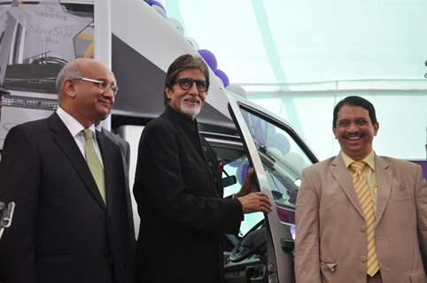 Amitabh Bachchan Launch Mobile Diabetes Van by Seven Hill Hospital