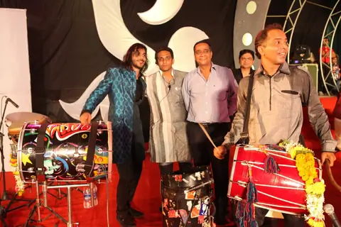 1151 Diya’s at “O” Mega Dandiya 2012 opened with Flying Colors