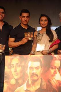 Aamir Khan, Rani Mukherjee At Talaash Music Launch