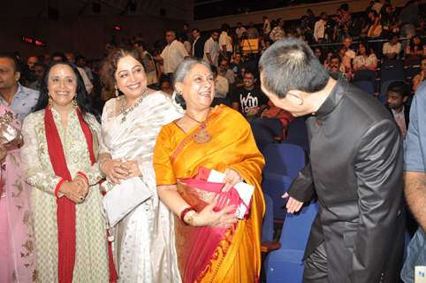 Ila Arun, Kirron Kher, Jaya Bachchan, Zhang Yimou at Opening ceremony of 14th Mumbai Film Festival