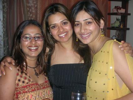 Gauri, Riva and Ritu