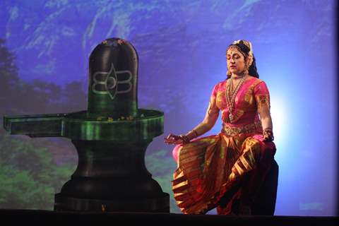 Hema Malini performs dance at North Bombay Sarbojanin Durga Puja Pandal at Hotel Tulip Star in Mumbai