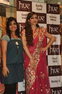 Soha Ali Khan with Mahima Bansal (proprietor of HUE) at the launch of HUE fashion's new collection at Inox in Nariman Point, Mumbai on Friday, October 26 2012.